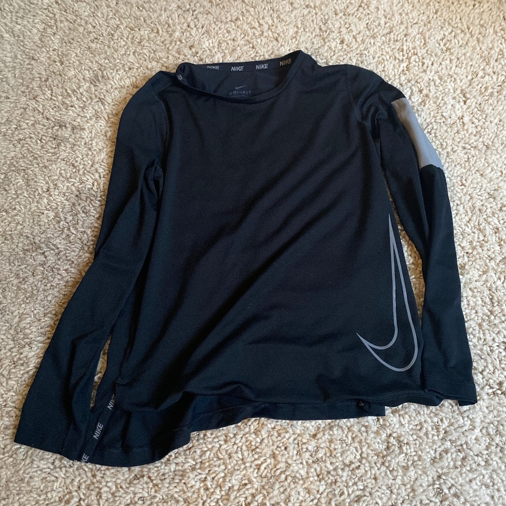 Nike Dry Fit boys long sleeve